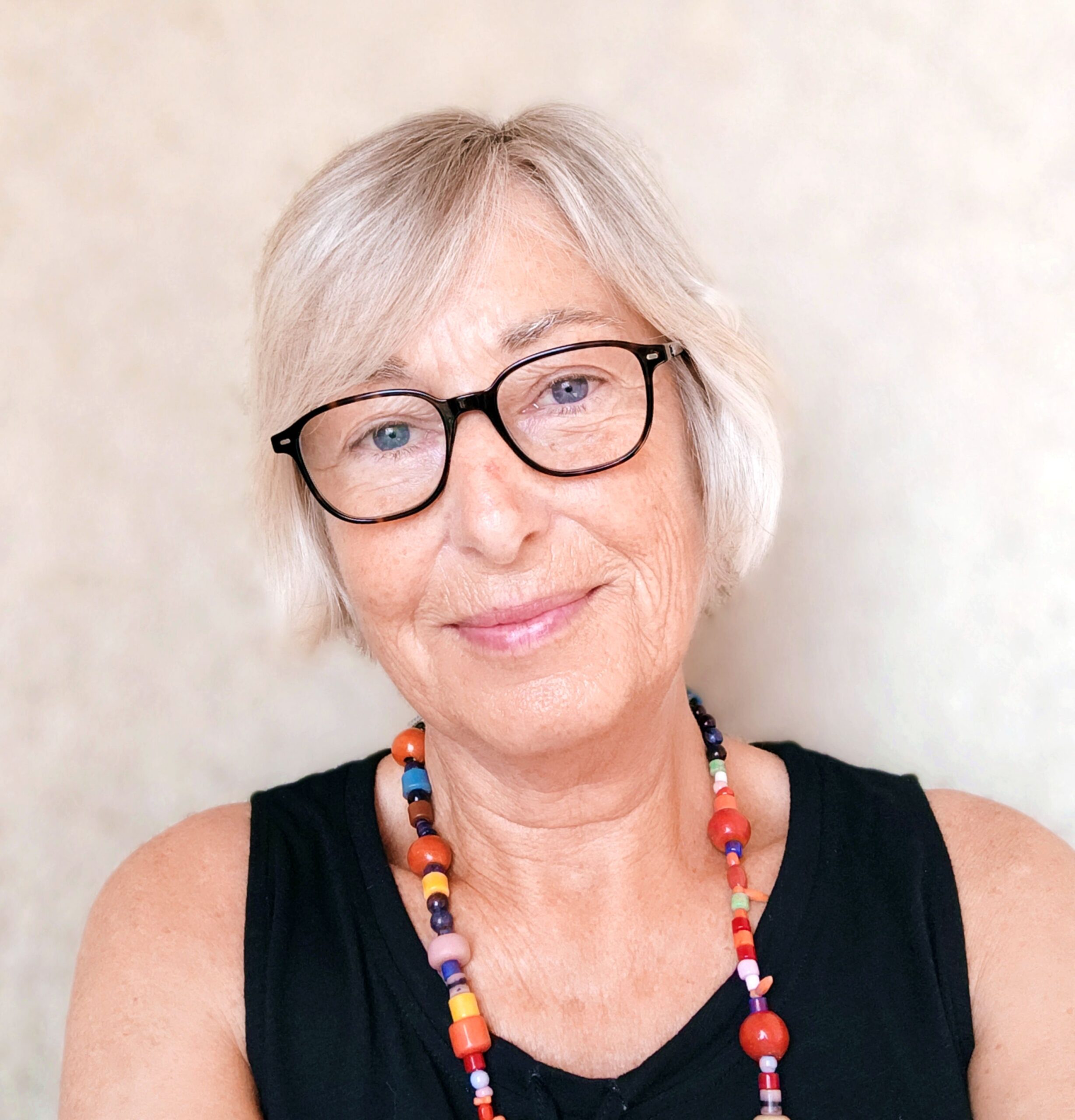 RIta Ubel - Art therapist & Gestalt psychotherapist